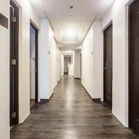 Oyo 241 Airo Hotel