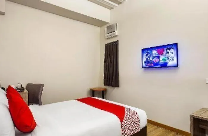 Oyo 241 Airo Manila