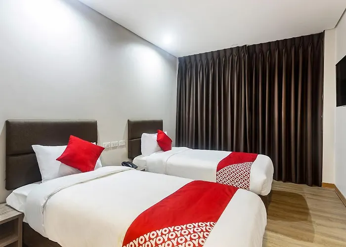 Oyo 241 Airo Hotel